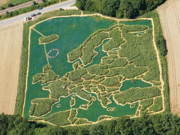 1396098516-labyrinth_07_20160717-145612-RBMG